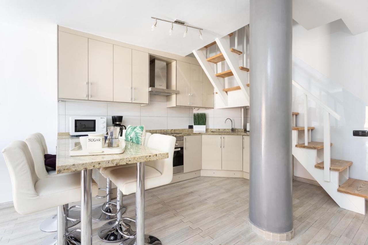 ארונה Exclusive Attic Las Vistas 3 With Breathtaking Sea View, Only 100 M To The Sea, Heated Pool, Aircon, Wifi מראה חיצוני תמונה