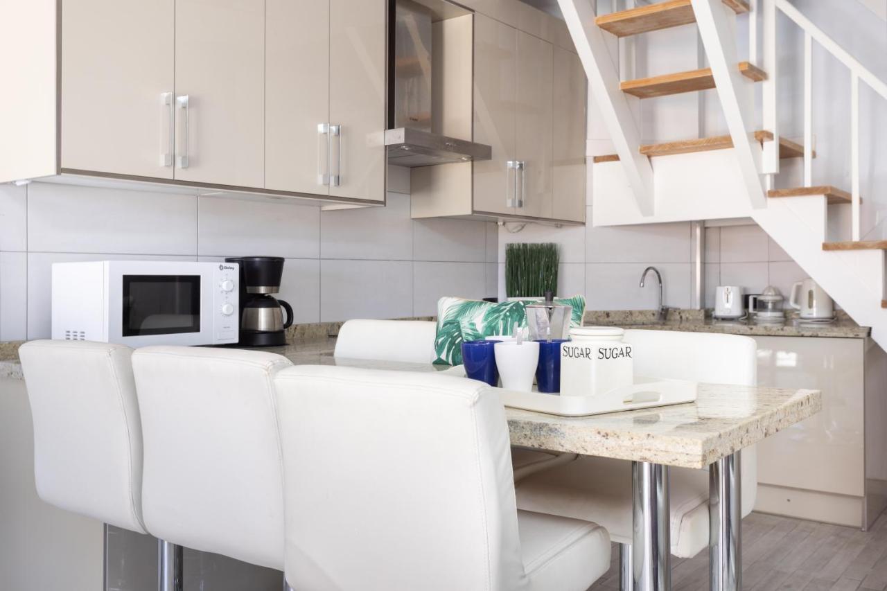 ארונה Exclusive Attic Las Vistas 3 With Breathtaking Sea View, Only 100 M To The Sea, Heated Pool, Aircon, Wifi מראה חיצוני תמונה